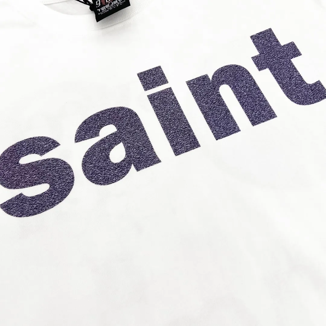 Saint Michael's niche colorful letter printed TEE distressed retro Vintage loose short-sleeved T-shirt. Digital white ink direct injection. The fabric is breathable and the pattern is three-dimensional and clear. Fabric: Double yarn 240g Style number: S915 Size: S-M-L-XL Color: White Price: P110